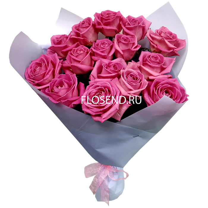 Букет «15 розовых роз в упакове»