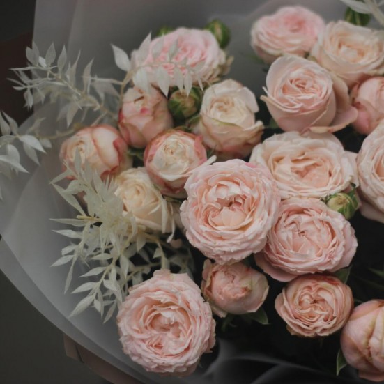 Букет «7 пионовидных кустовых роз» - фото 3