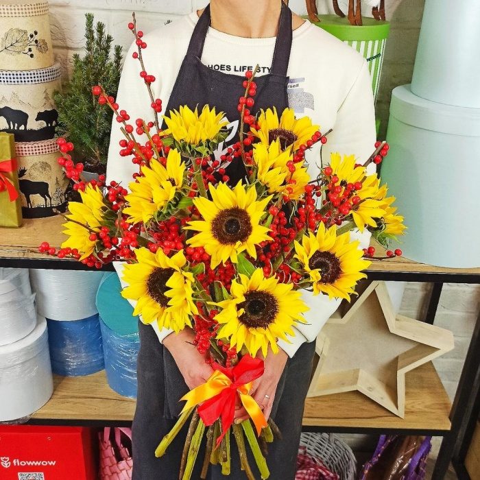 Букет «Подсолнухов и рябины», фото 2